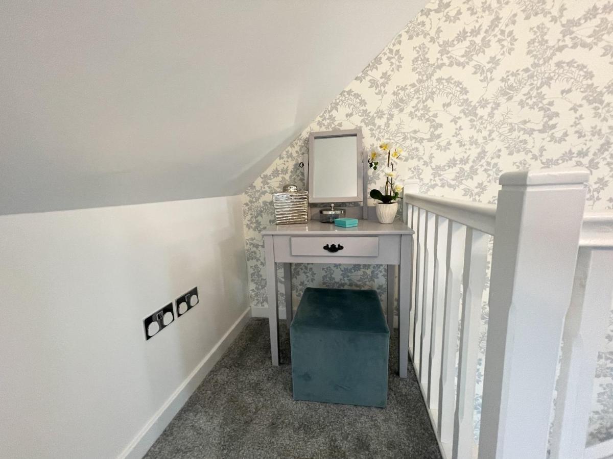 גלאזגו Newly Developed 3 Bedroom Home מראה חיצוני תמונה